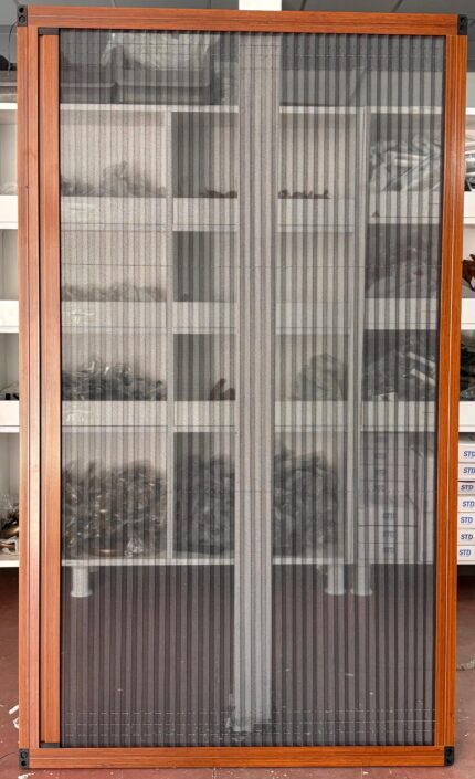 PLİSELİ KAPI SİNEKLİĞİ